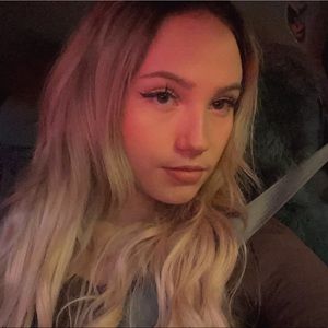 Meet your Posher, Riley